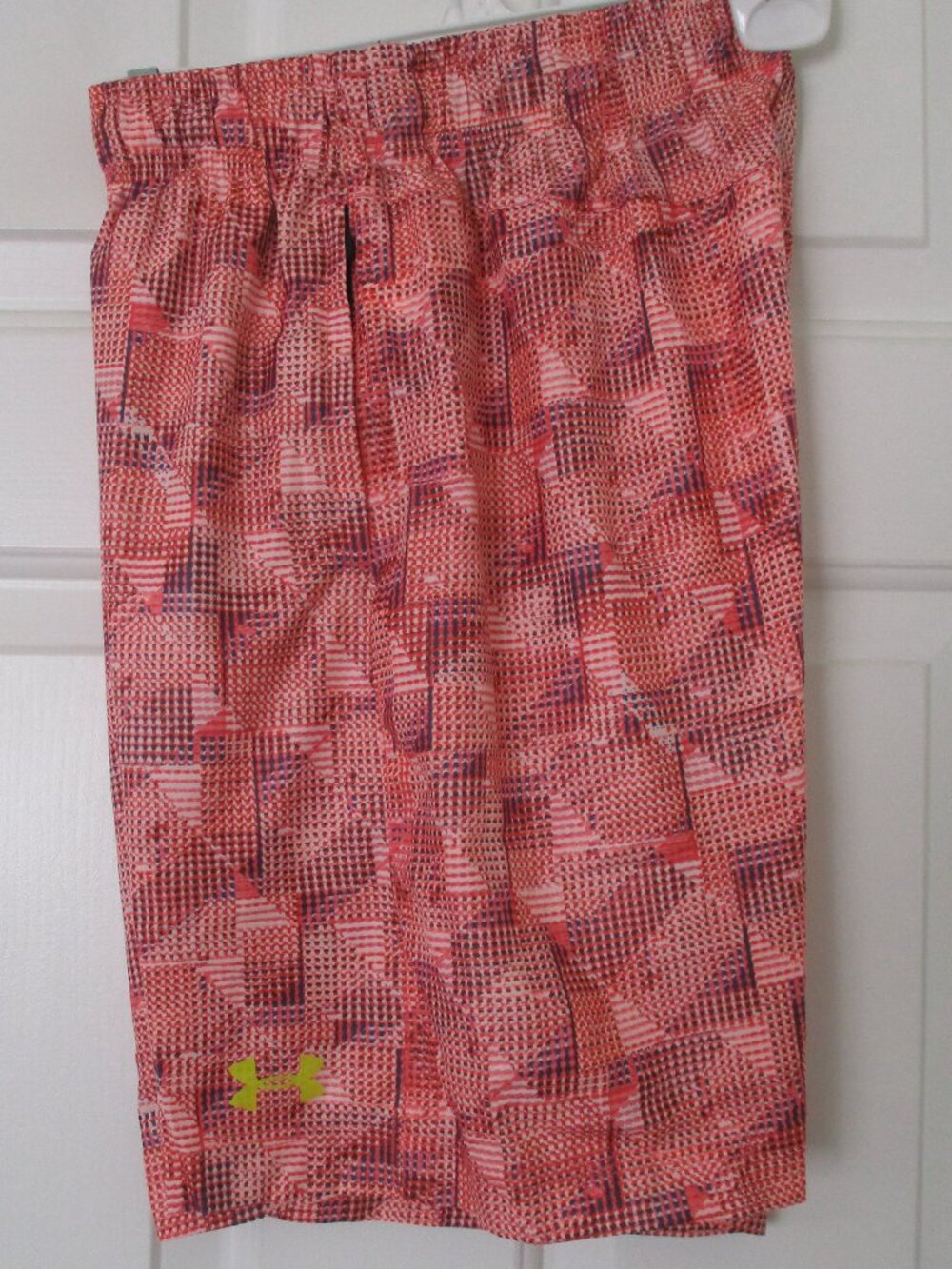 Under Armour Mens Orange Elastic & Drawstring Waist Swim Trunk NWOT 26W-30W or S
